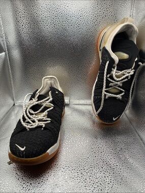 Nike Kids Black Knit Sneakers with White Speckled Laces and Gum Outsole